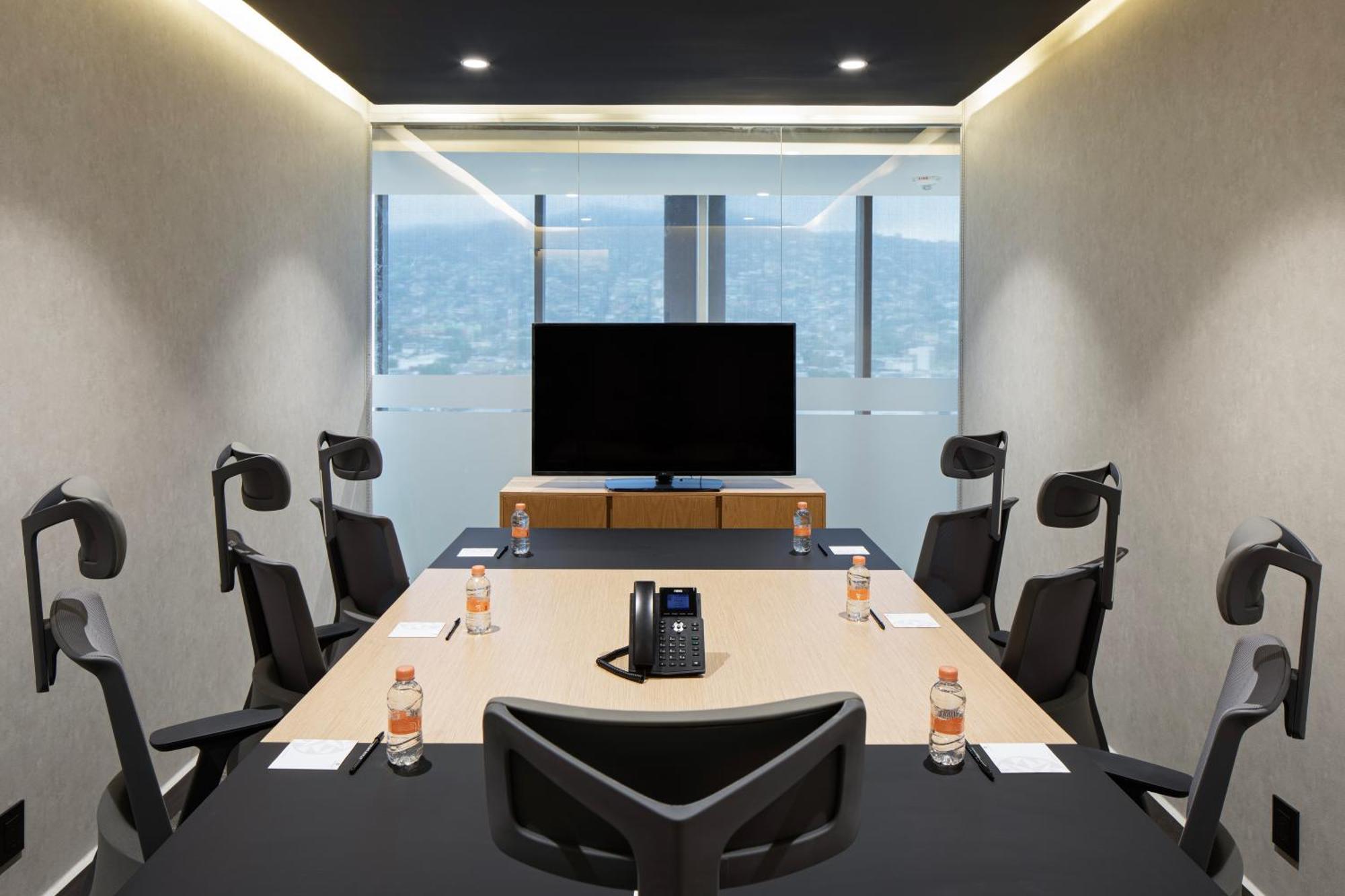 Galeria Plaza Monterrey Hotel Exterior photo A typical meeting room