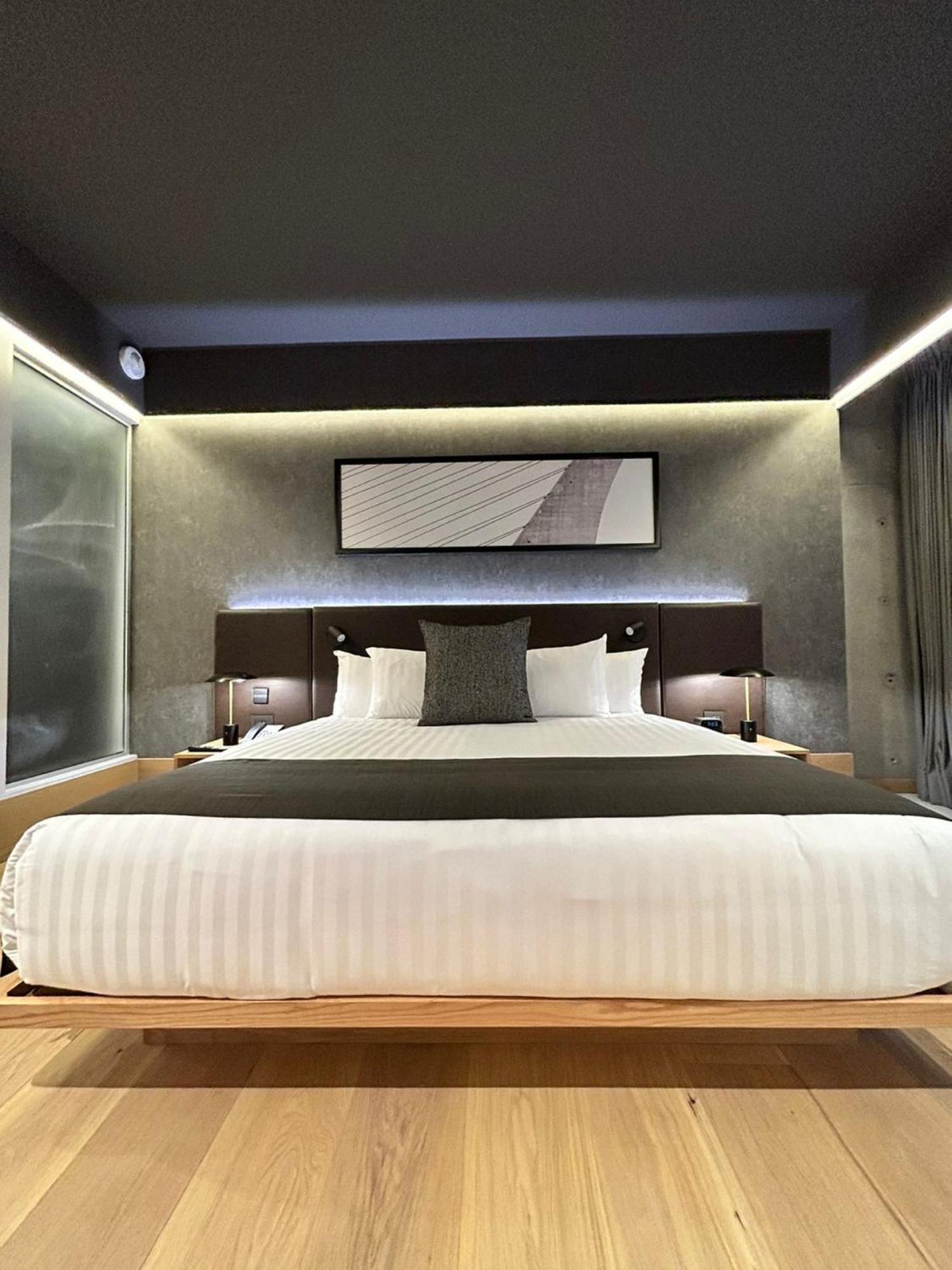Galeria Plaza Monterrey Hotel Exterior photo A bedroom at the hotel